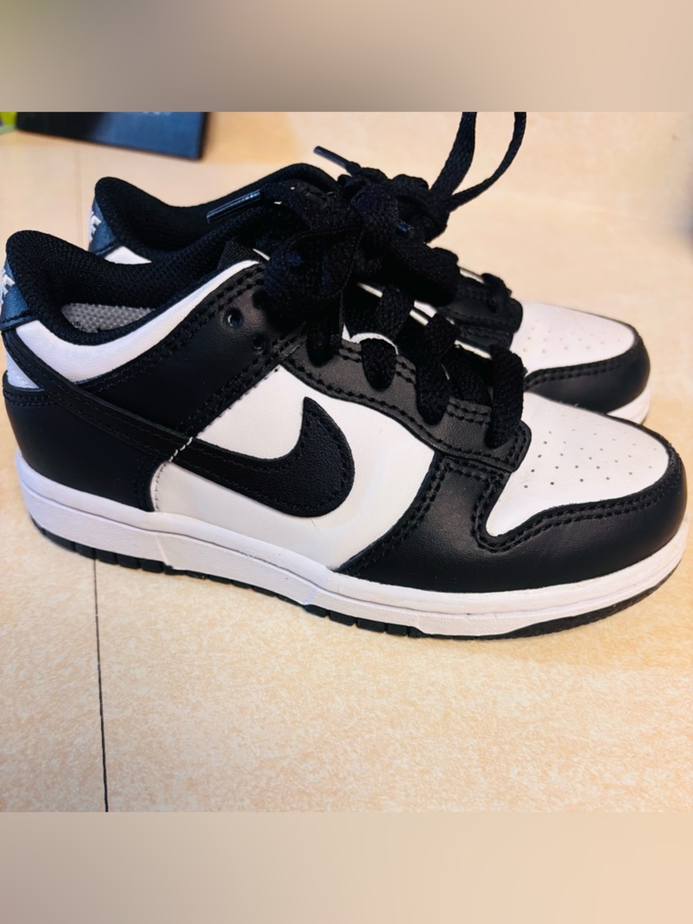 Kids 11C Nike Youth Dunk Low Panda Black & White